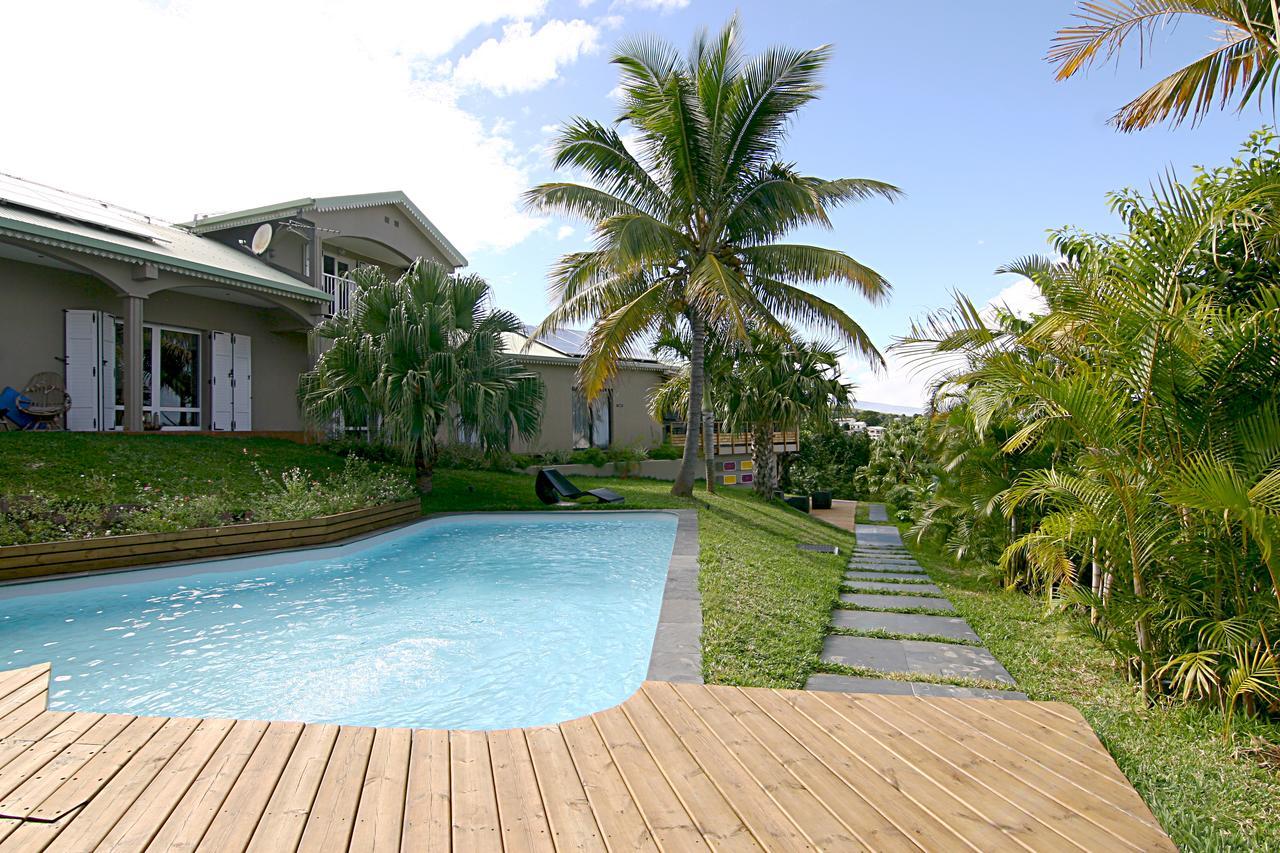 Villa Romeo L'Etang-Sale Exterior photo